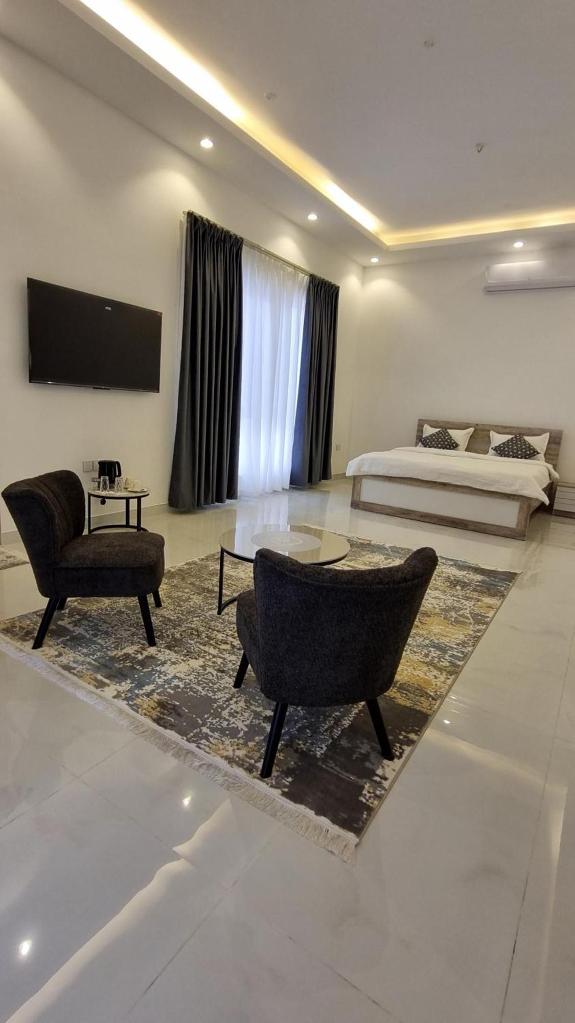 Elizabeth Hostel Muscat Exterior photo